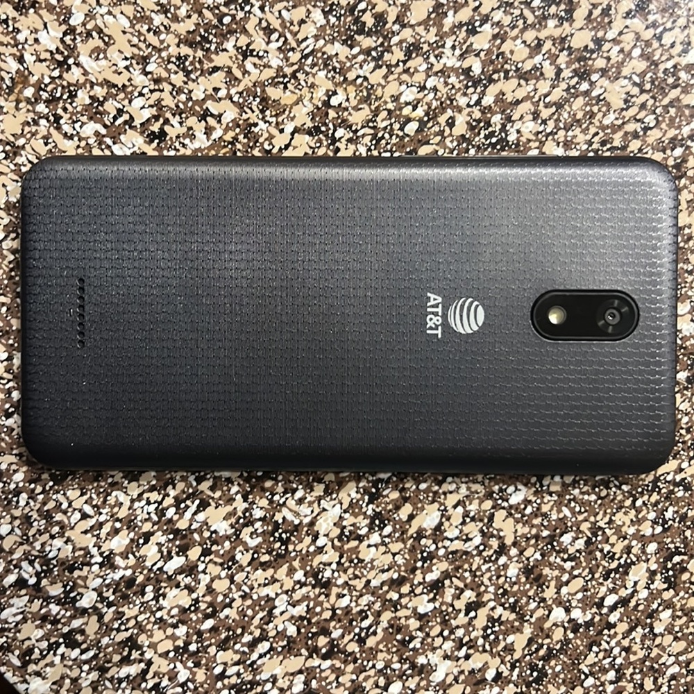 AT&T Android Phone - Picture 5 of 5